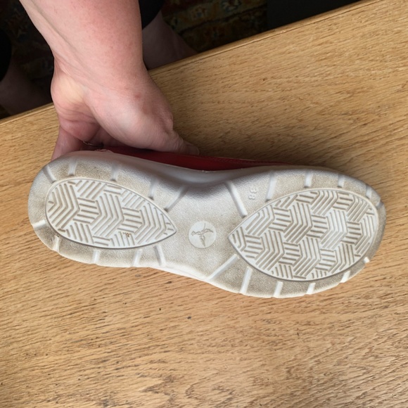 Funky Red and White Portofino Sneakers - Picture 6 of 6